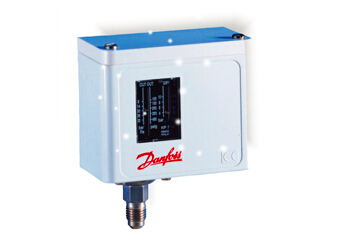 Danfoss KP15 Pressure control